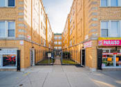 Thumbnail 3 of 9 - Exterior