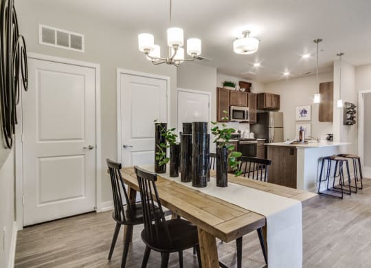 Dining Area (Cedar) at Village Place Apartments, Romeoville, 60446