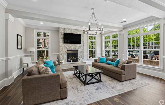 Clubhouse with fireplace, TV and WiFi