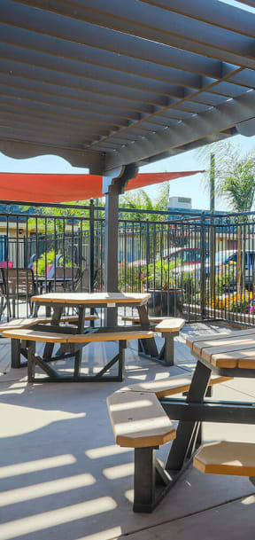 Shaded Outdoor Courtyard Area at Dover Park Apartments in Fairfield, CA 94533