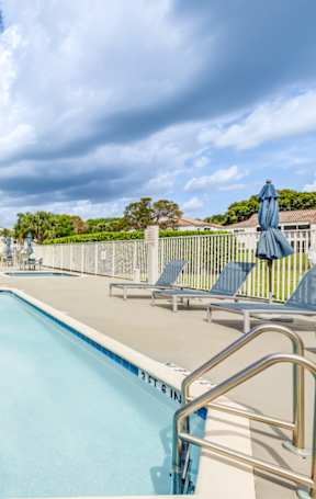 the swimming pool at the resort at longboat key club