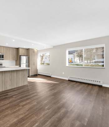 the preserve at ballantyne commons apartment kitchen and living room