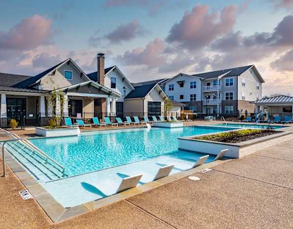 Resort Style Pool at City Place at Germantown Apartments, Tennessee
