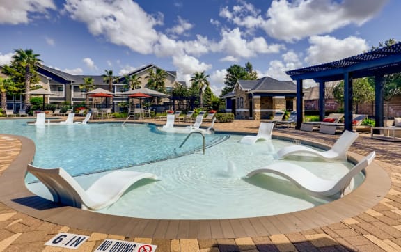Swimming pool at Avenues at Shadow Creek Ranch, Pearland, TX, 77584