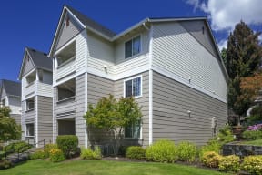 Highland Hills|Exterior
