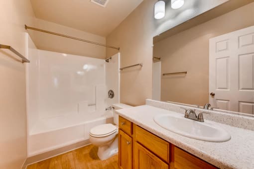 A Bathroom in 2 bedroom, 2 bathroom Apartment in Vista Flores Apartments