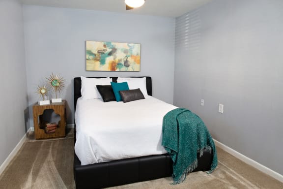 Second bedroom with full size bed