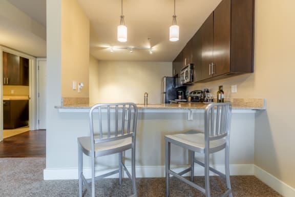 Breakfast bar at Cambria Apartments , Missouri