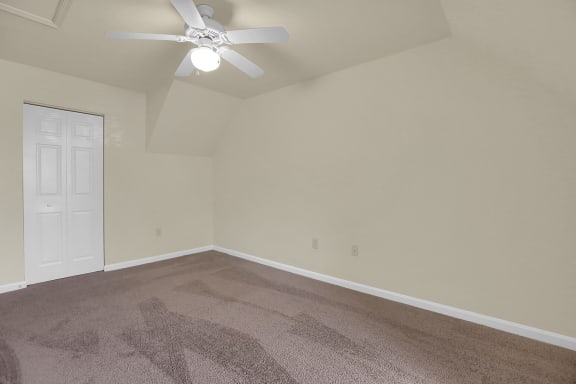 Best Mechanicsburg Apt | Rockledge Townhomes in Mechanicsburg | PMI |