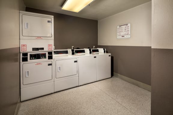 Commercial Laundry Facility at Renaissance Terrace, Long Beach, California
