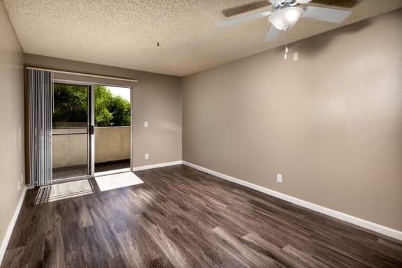 Wood Floor Living Room at Renaissance Terrace, California, 90813