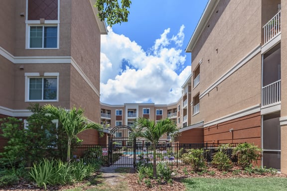 Courtyard at Riversong Apartment Homes, Bradenton, FL