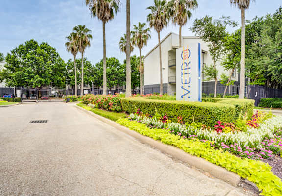 Exterior Street View at Metro 5514, Texas