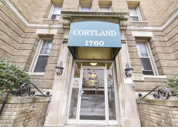 Cortland-Apartments-Awning