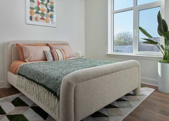 Bedroom With Plenty Of Natural Lights at The Weaver, Philadelphia, PA, Pennsylvania