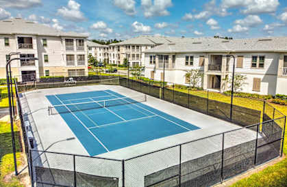 basketball court at Palm Bay Club, Jacksonville, Florida
