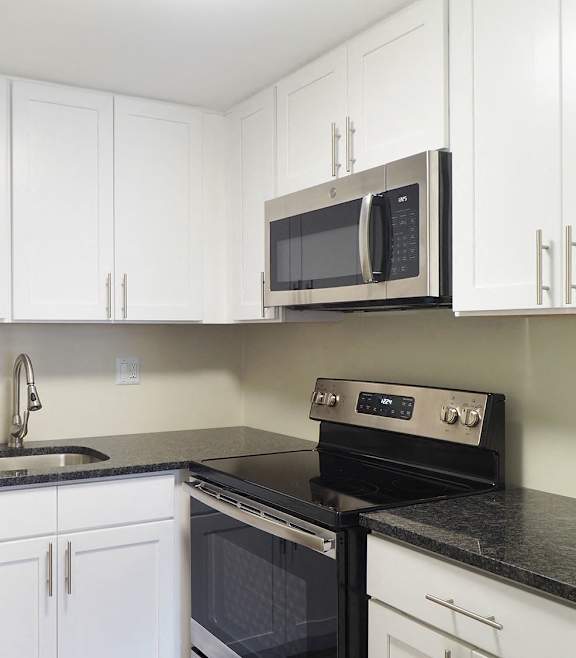 Kitchen with appliances at The Packard, Connecticut