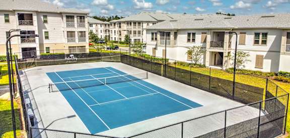 basketball court at Palm Bay Club, Jacksonville, Florida