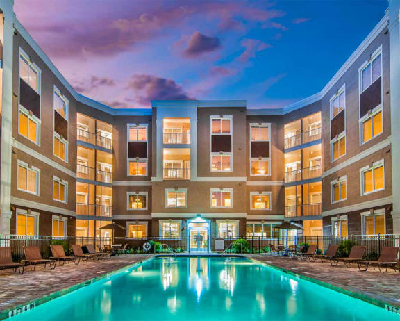 Swimming Pool at Riversong Apartment Homes, FL, 34205