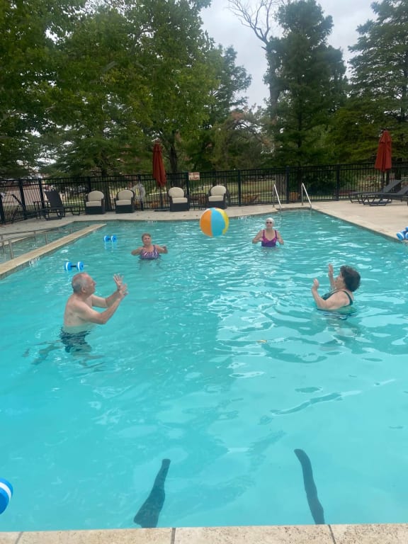 Lyndale Edmond Senior Living Resident Life