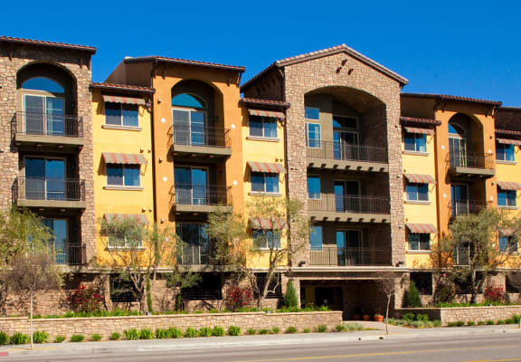 Canoga Park Apartments The Verandas