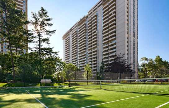 Expansive on-site tennis court