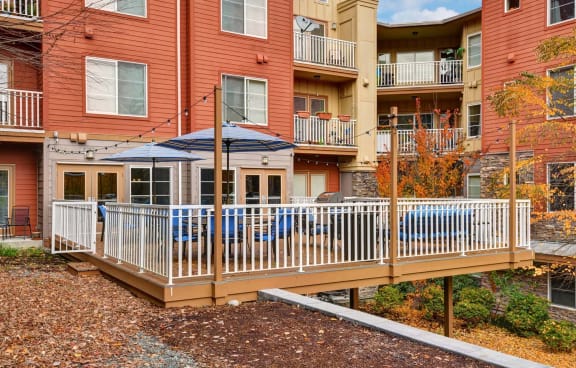 Reunion at Redmond Ridge | Senior Apartments Redmond WA