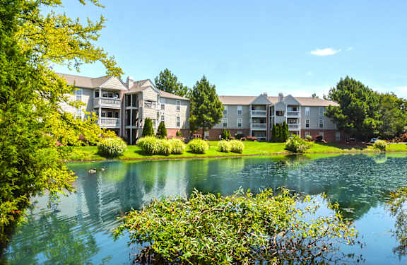 Exterior Photo of Southaven Pointe Apartments in Southaven, MS