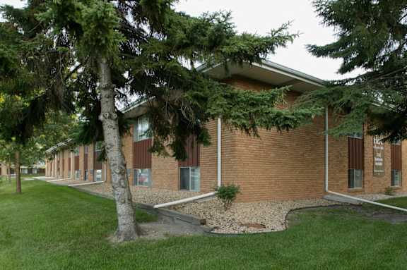 exterior apartment Forest lake MN