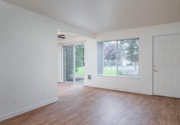 River Run Village Living Room and Entry