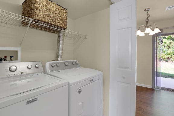 | Mechanicsburg Apartments For Rent | Rockledge