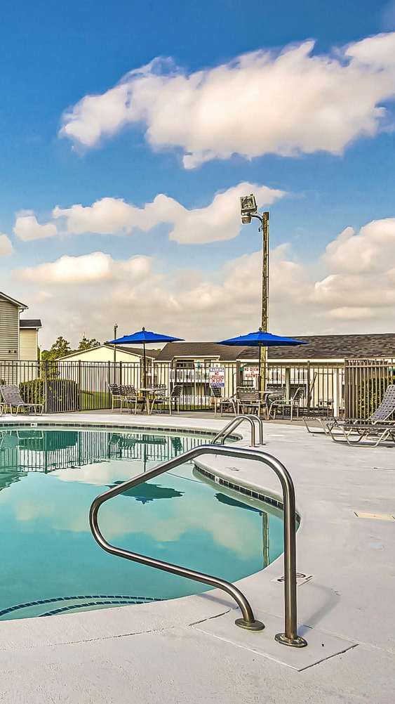 Large Pool at Patriot Point Apartment Homes, Spring Lake