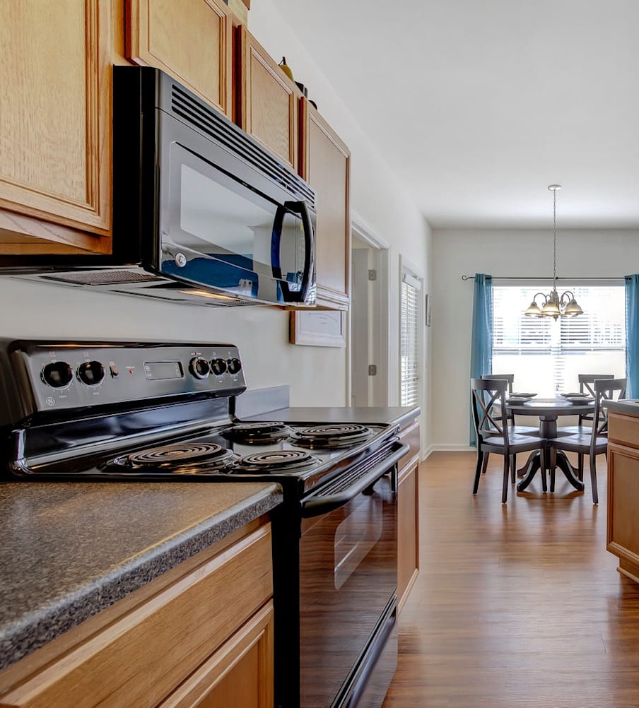 Ethan Pointe Apartments 2 of 12