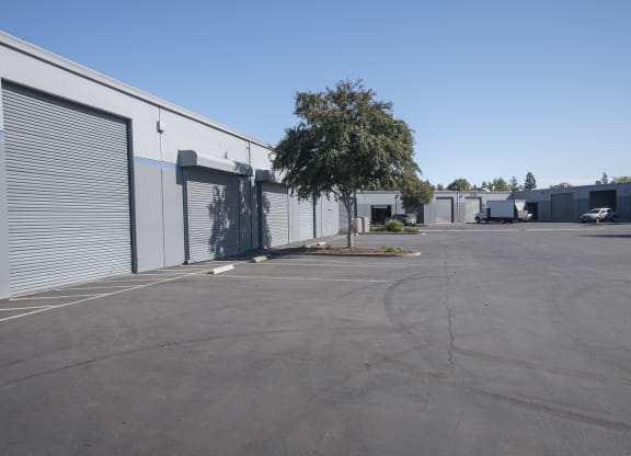 Hillsdale Business Park Roll Up Door Exteriors