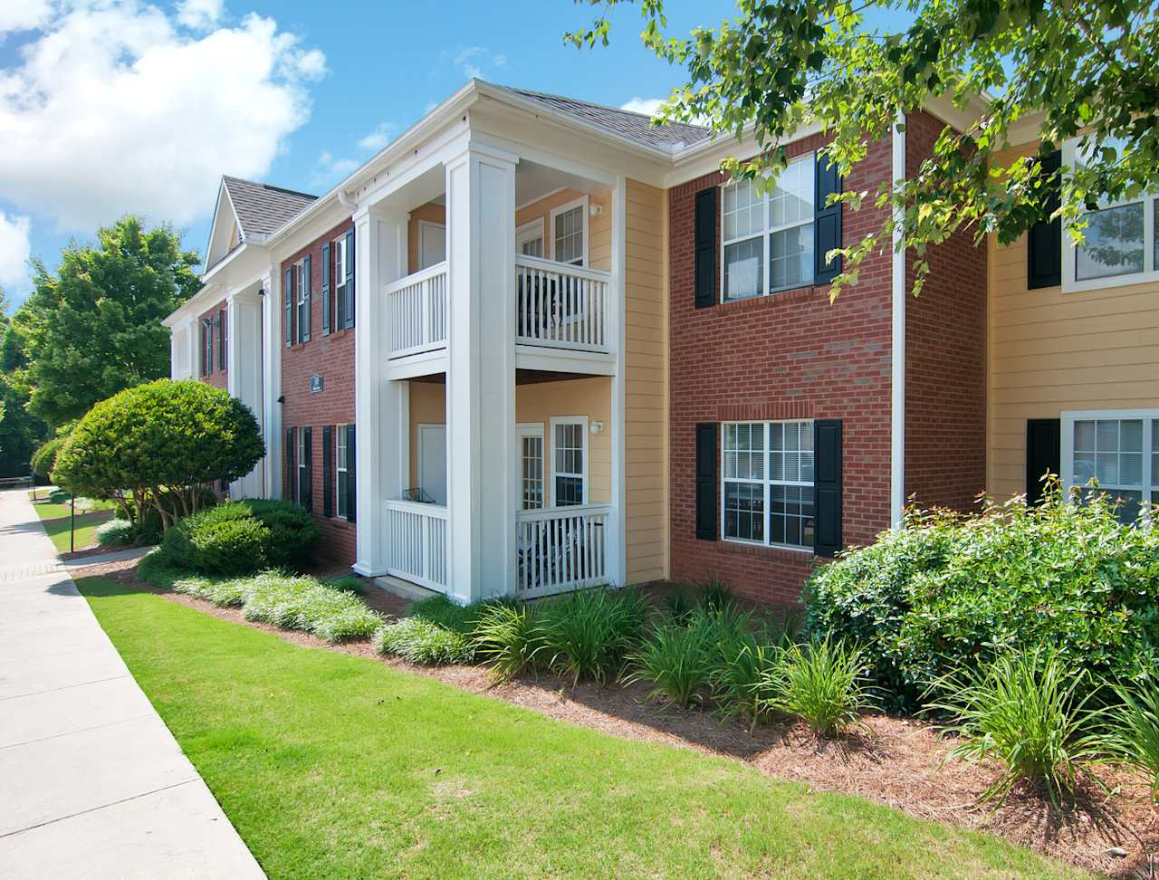 Magnolia Creste Apartments 1 of 2