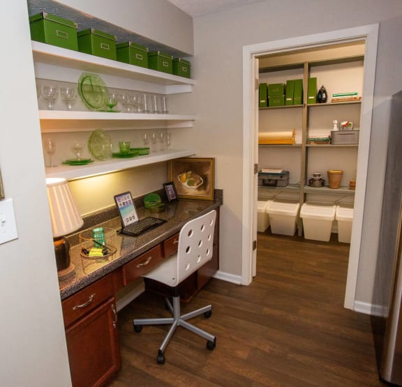 Walton Grove Model Kitchen, Smyrna GA
