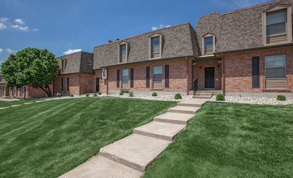 Courtyard Walking Path at Louisburg Square Apartments & Townhomes, Overland Park, Kansas