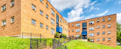Huntwood Apts: Luxury Washington DC Living Now Leasing