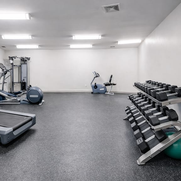 Fitness Center at HUB of New Albany Apartments, New Albany, IN