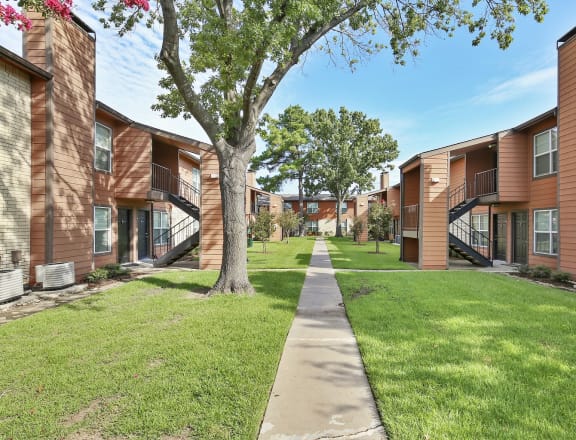 Summerwind Apartments in Greenville, TX 75402