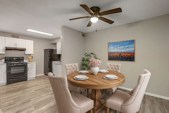 Dining Area at Lifestyle at Shreveport Apartments, Shreveport, LA