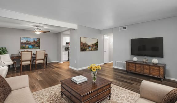 Living Room Interior at Lifestyle at Shreveport Apartments, Louisiana, 71109