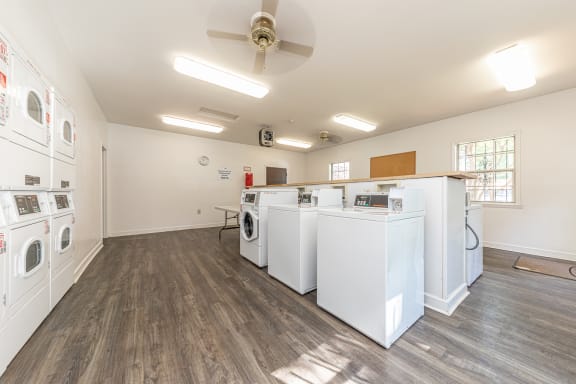 Laundry Center at Carriage House Columbia
