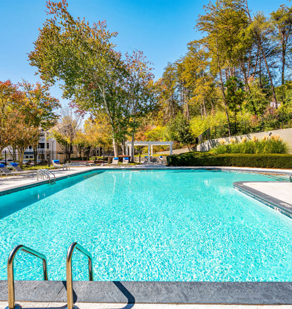 Resort style pool at Edgewater at Sandy Springs