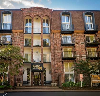 exterior building at Park 44, St. Louis, 63108
