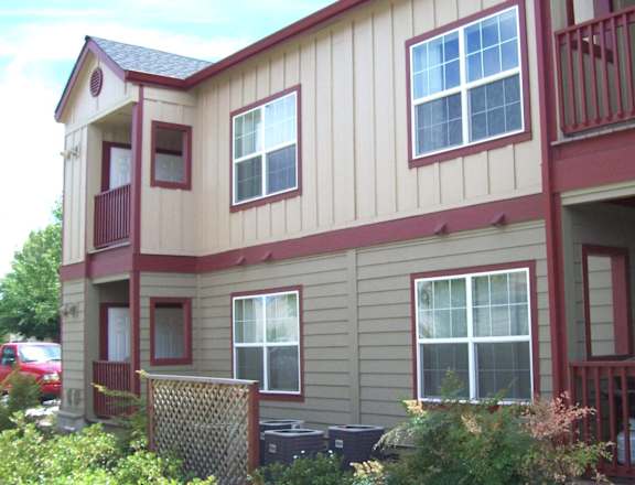 Chico Courtyards Exterior
