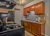 Thumbnail 17 of 31 - Kitchen