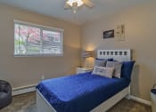 Thumbnail 27 of 31 - Bedroom