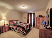 Thumbnail 16 of 25 - Image of bedroom with bed