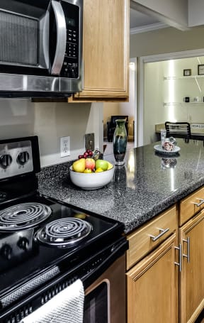Large bathrooms at The Larimore Apartments, Omaha